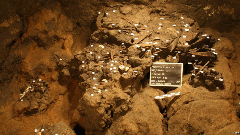 Illustration for article titled Incredible New Artifacts Found In 2,000-Year-Old Mexican Tunnel